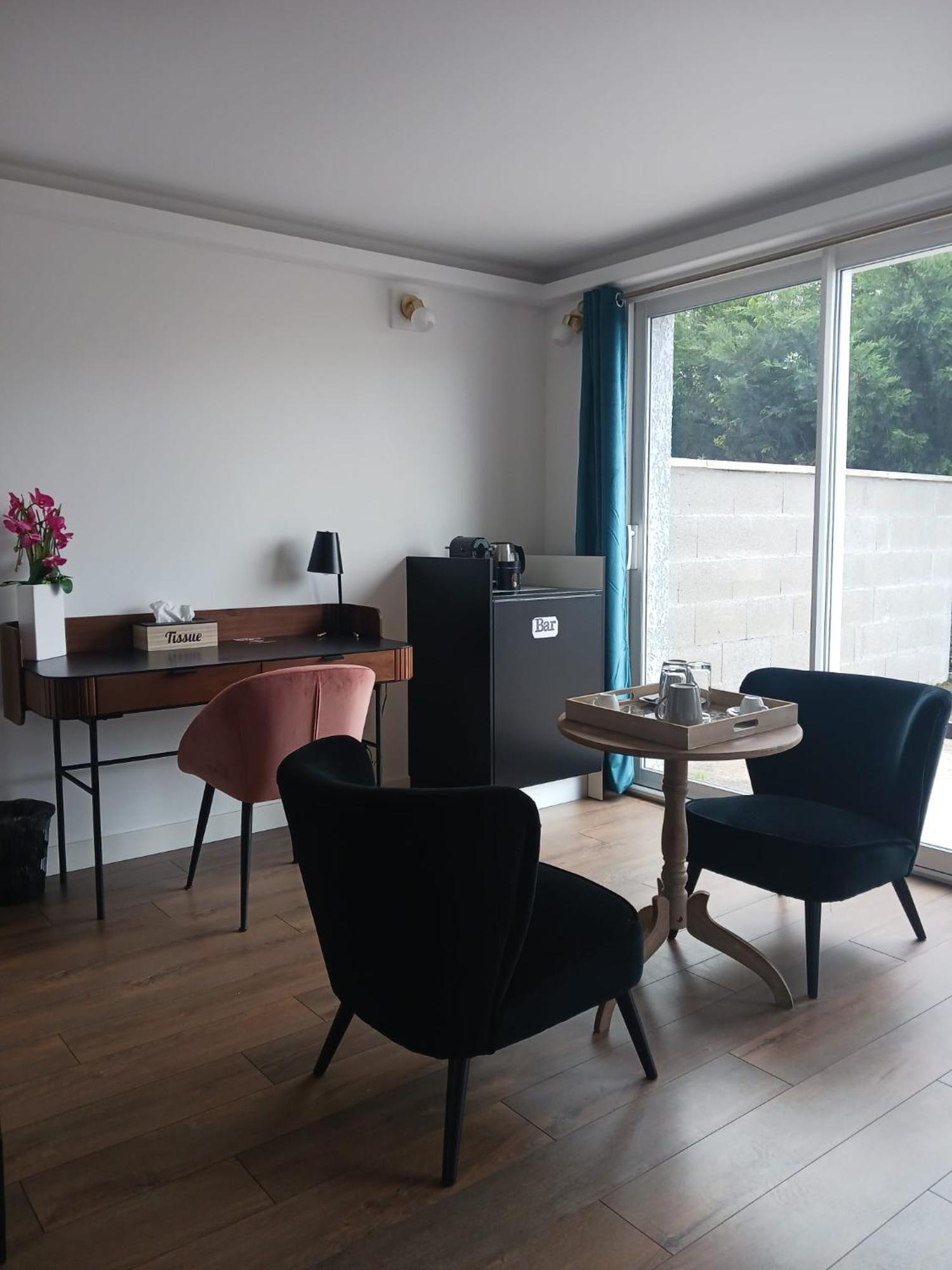Touraco Bed & Breakfast Villars-les-Dombes Exterior foto